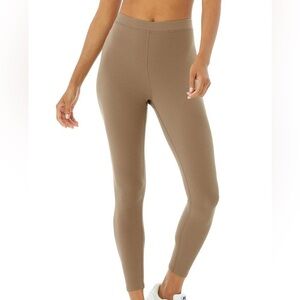 ALO YOGA Ribbed Stretch Leggings in Beige